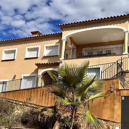 卡隆赫Casa Mas Ambros Con Piscina Desbordante别墅 外观 照片