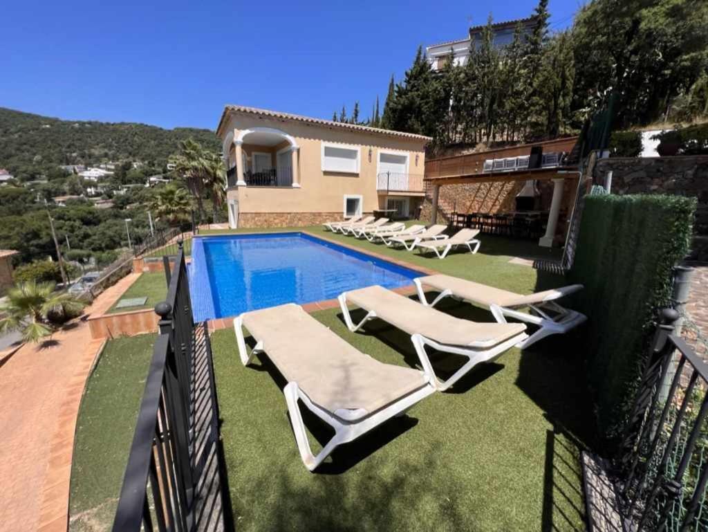 卡隆赫Casa Mas Ambros Con Piscina Desbordante别墅 外观 照片